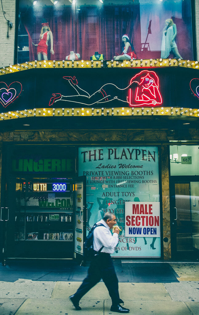 Bill Donohue - Photographs That Title Themselves