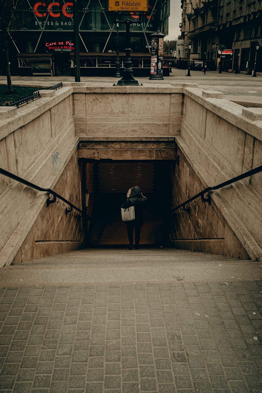 Horváth Dániel - Empty Budapest