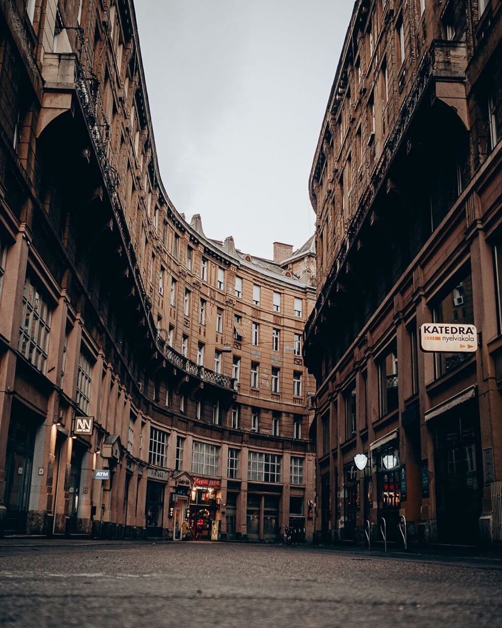 Horváth Dániel - Anker köz