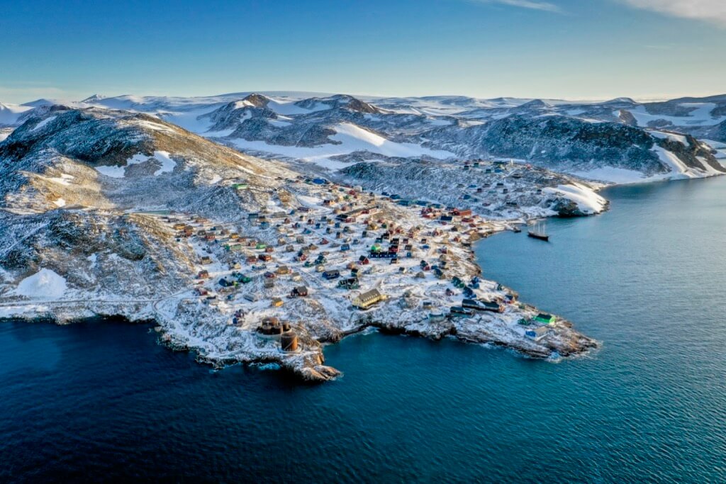 Ragnar Th Sigurdsson/Arctic-images - Ittoqqoormiit Village, North side of the Scoresby Sound, Greenland